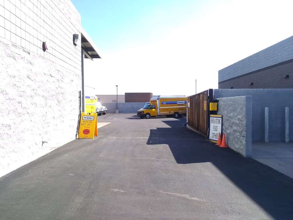 Penske Truck Rental | 8225 E Raintree Dr, Scottsdale, AZ 85260, USA | Phone: (480) 905-8645