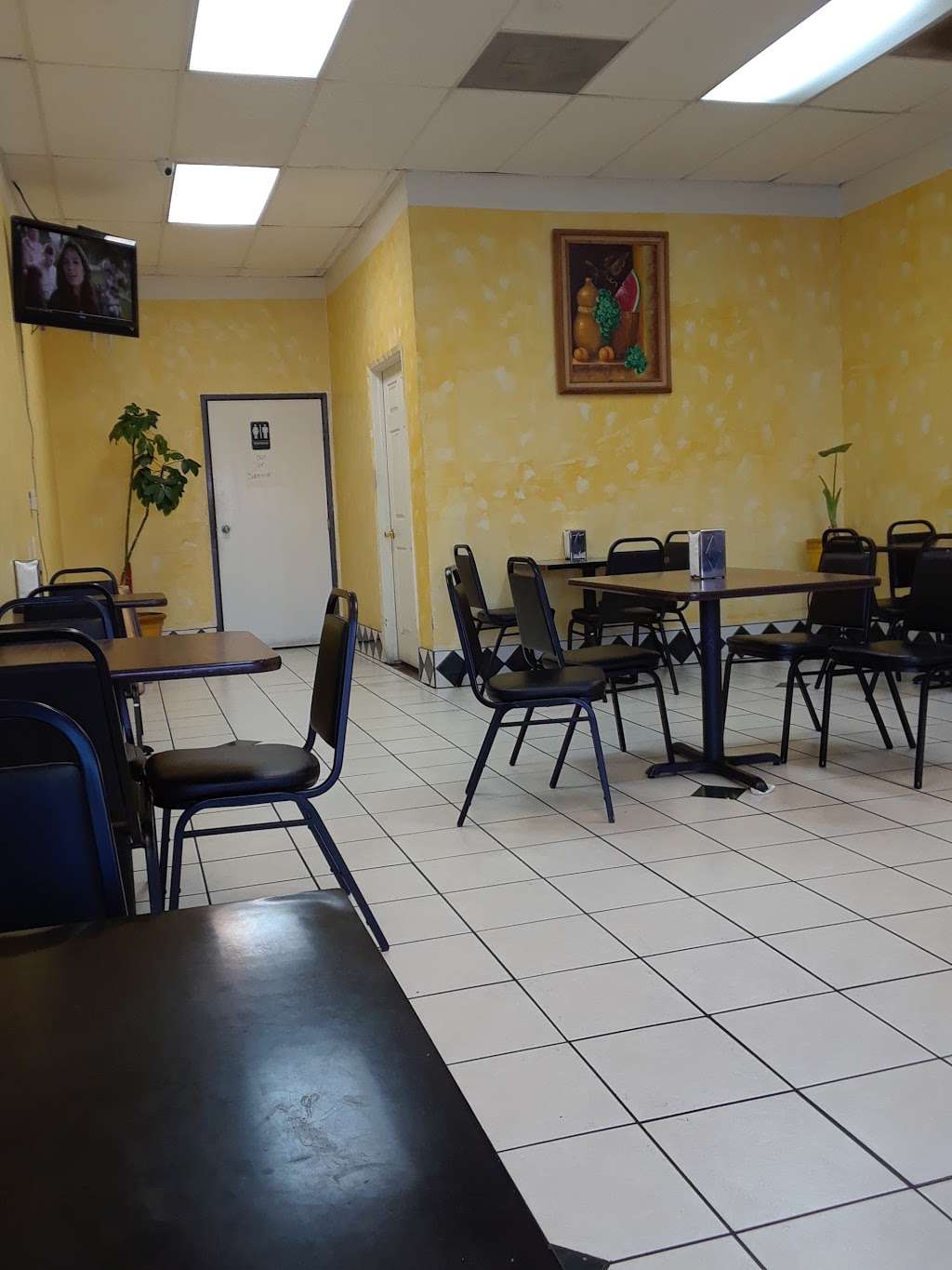 El Caporal #1 | 13634 Foothill Blvd, Sylmar, CA 91342, USA | Phone: (818) 362-6265