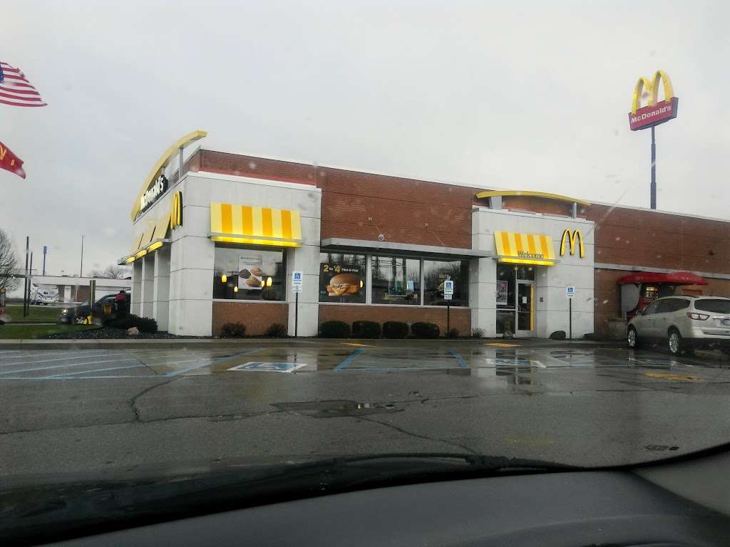 McDonalds | 15881 W Commerce Rd, Daleville, IN 47334 | Phone: (765) 378-3440