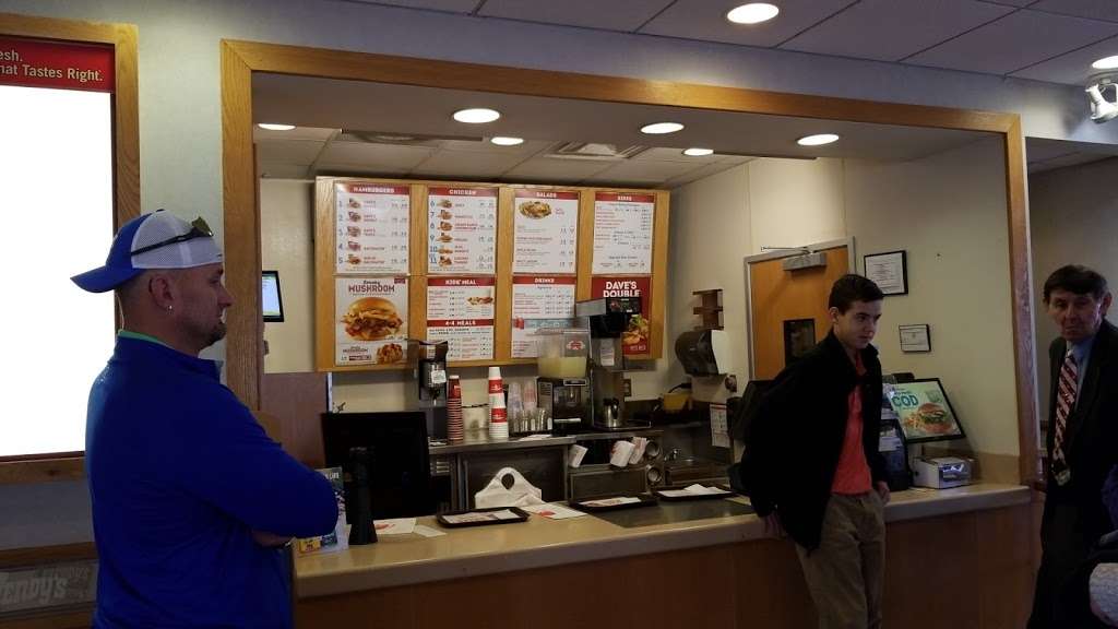 Wendys | 2310 S Cedar St, Ottawa, KS 66067, USA | Phone: (785) 242-3410