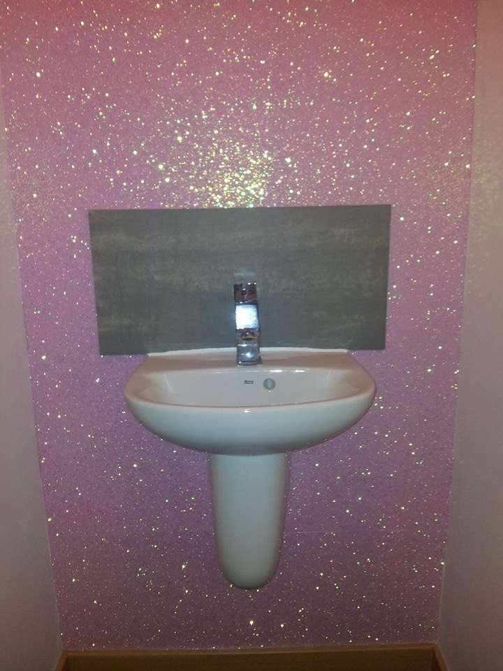 C Drake Decorating ltd | Godman Road, Grays RM16 4TD, UK | Phone: 07838 378759