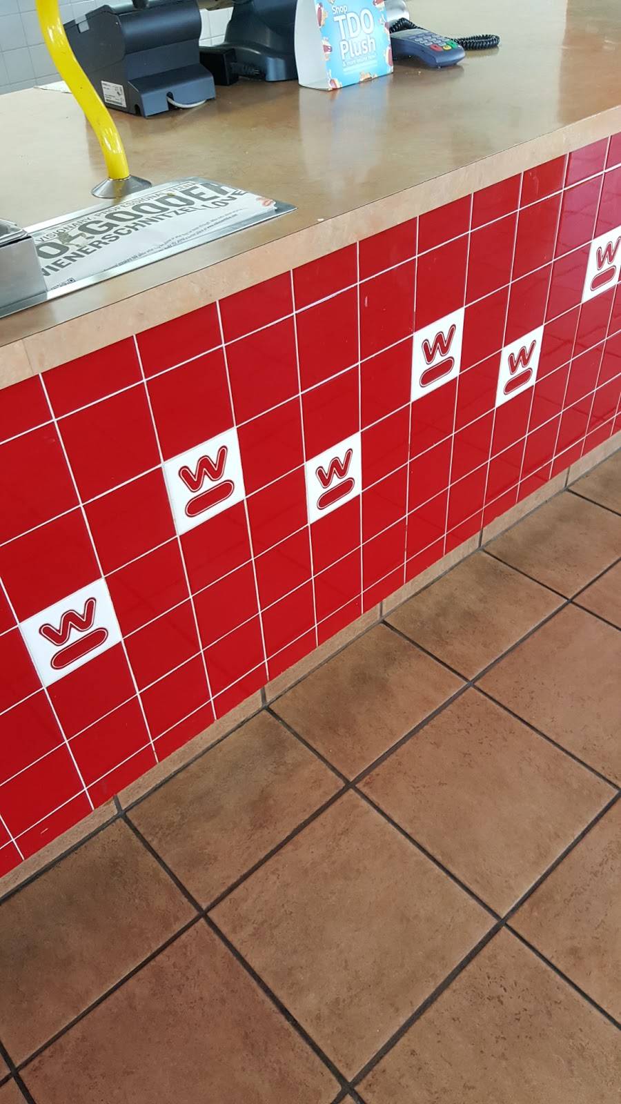 Wienerschnitzel | 5950 CA-99, Stockton, CA 95212, USA | Phone: (209) 931-2361