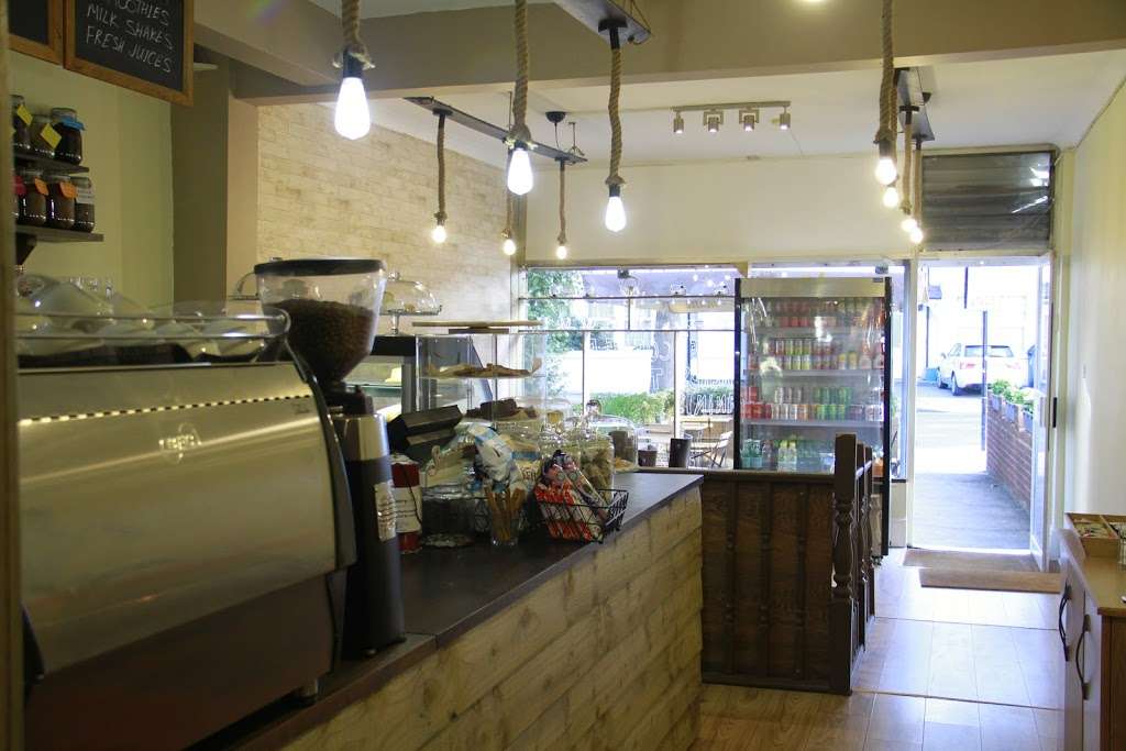 HAPPY Coffee And Tea House | 158 Northfield Ave, London W13 9SB, UK | Phone: 020 8248 0088