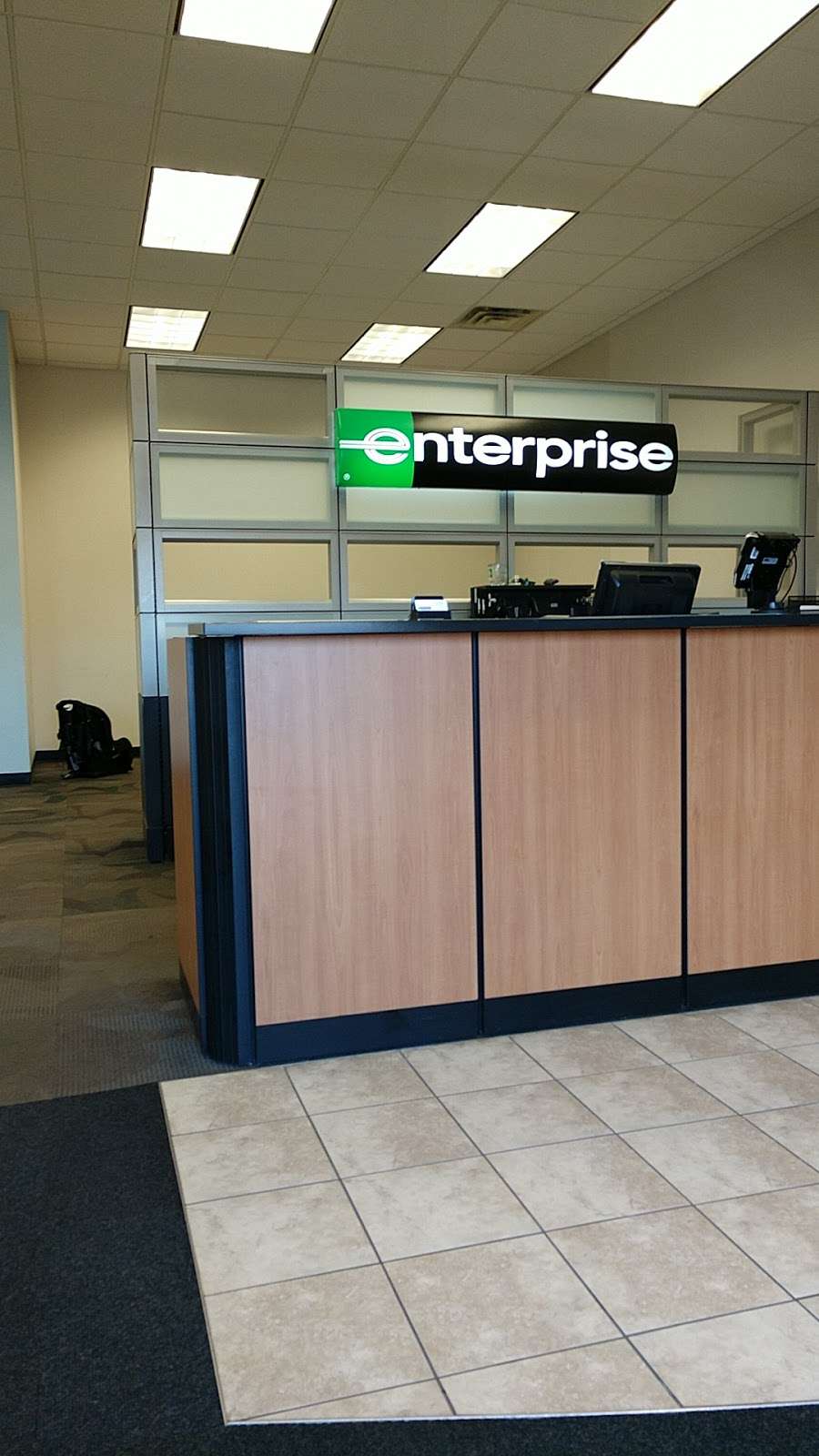 Enterprise Rent-A-Car | 7101 W Washington St, Indianapolis, IN 46241, USA | Phone: (317) 243-8988