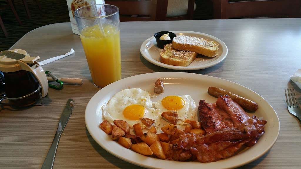 Perkins Restaurant & Bakery | 304 PA-315, Pittston, PA 18640, USA | Phone: (570) 883-5682