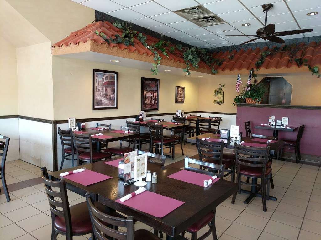 Franks Pizza And Restaurant On 15 | 725 State Route 15 South, 2255, Lake Hopatcong, NJ 07849, USA | Phone: (973) 663-1337