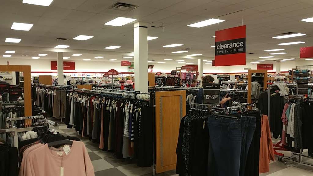 T.J. Maxx | 8510 N Evanston Ave, Kansas City, MO 64157 | Phone: (816) 415-2425