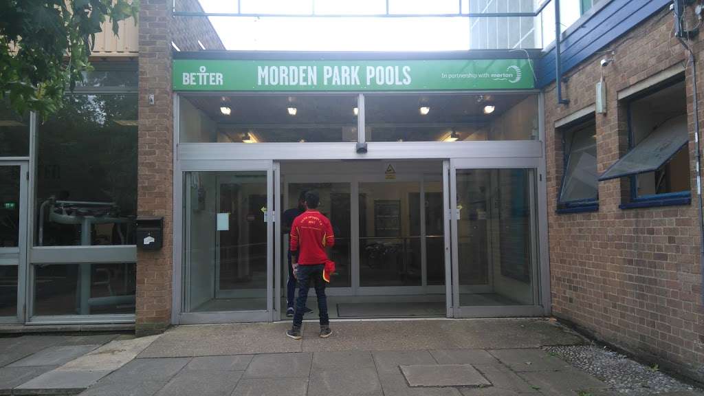 Morden Park Pools | London Rd, Morden SM4 5HE, UK | Phone: 020 8640 6727