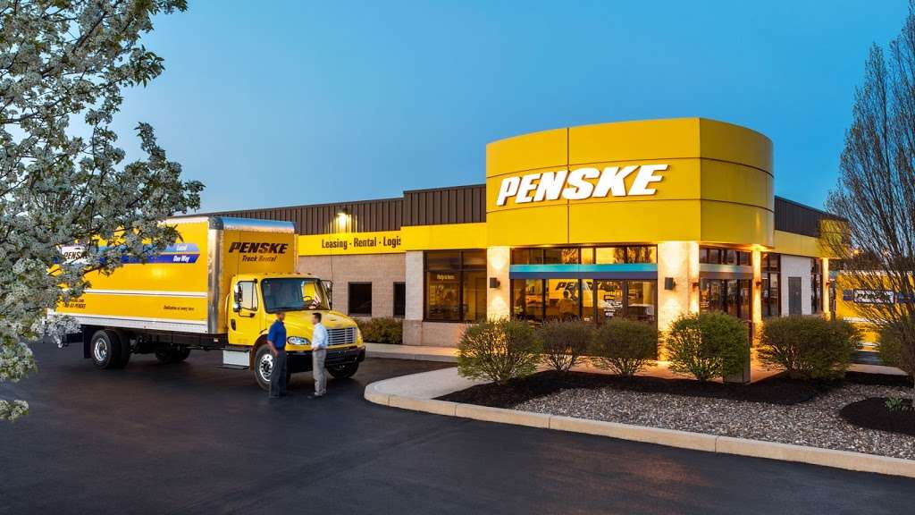 Penske Truck Rental | 3900 Mannheim Rd, Franklin Park, IL 60131, USA | Phone: (847) 671-3434