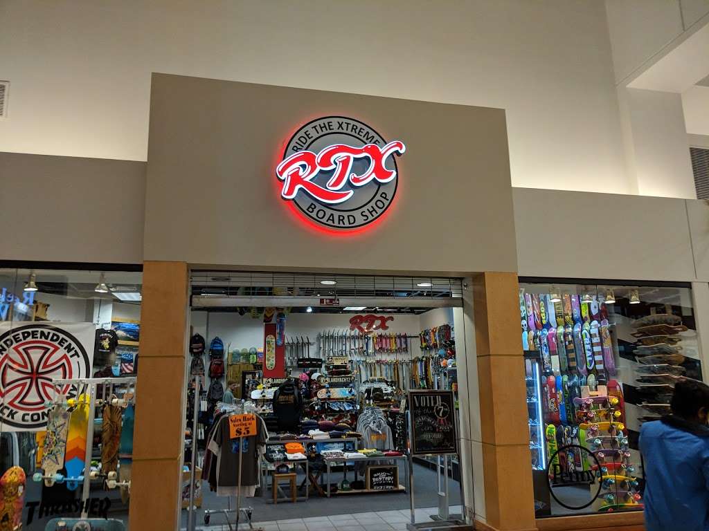 RTX Board Shop | 8111 Concord Mills Boulevard #447, Concord, NC 28027, USA | Phone: (704) 979-8402