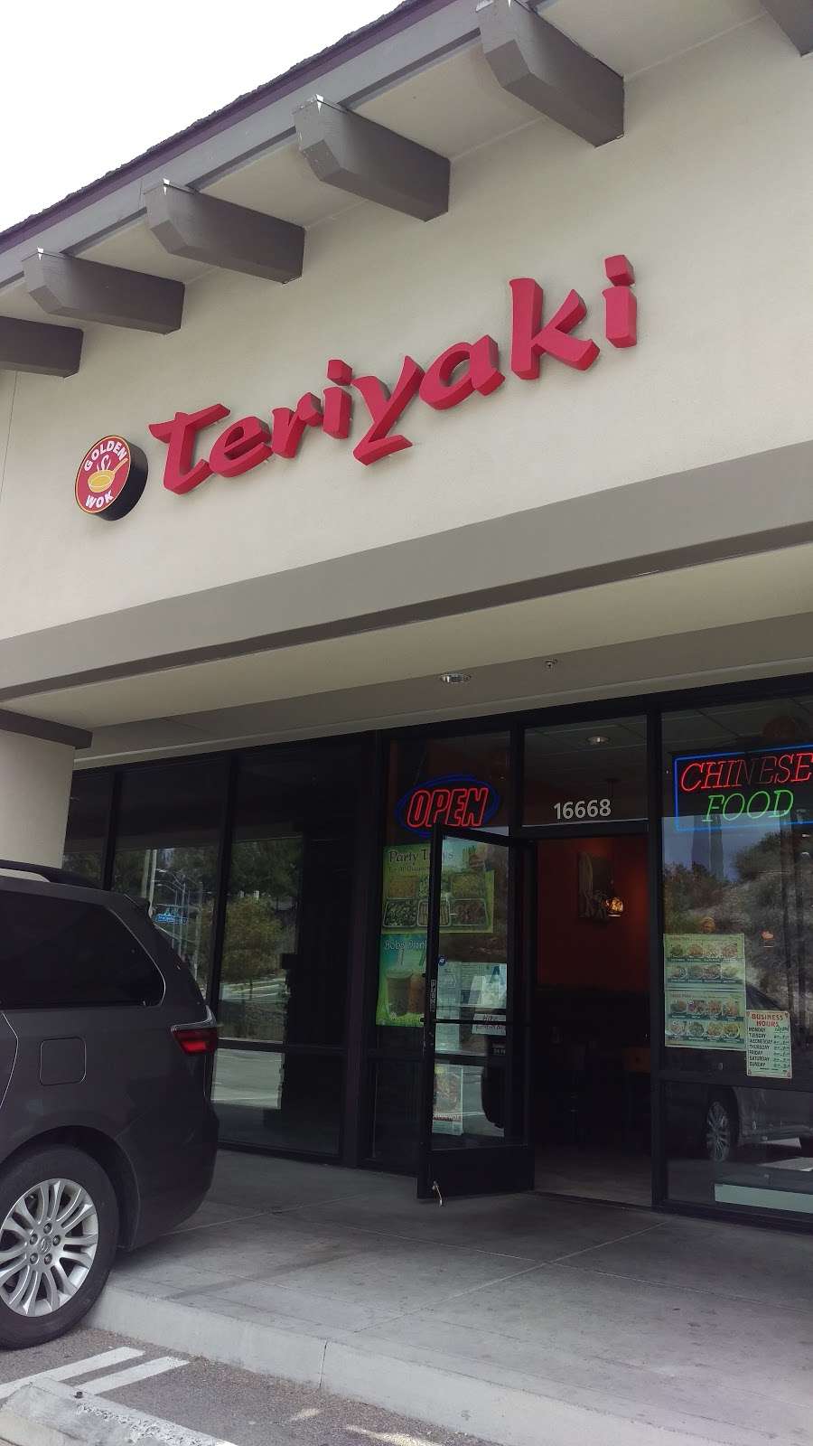 GOLDEN WOK | 16668 Soledad Canyon Rd, Canyon Country, CA 91387 | Phone: (661) 424-0888