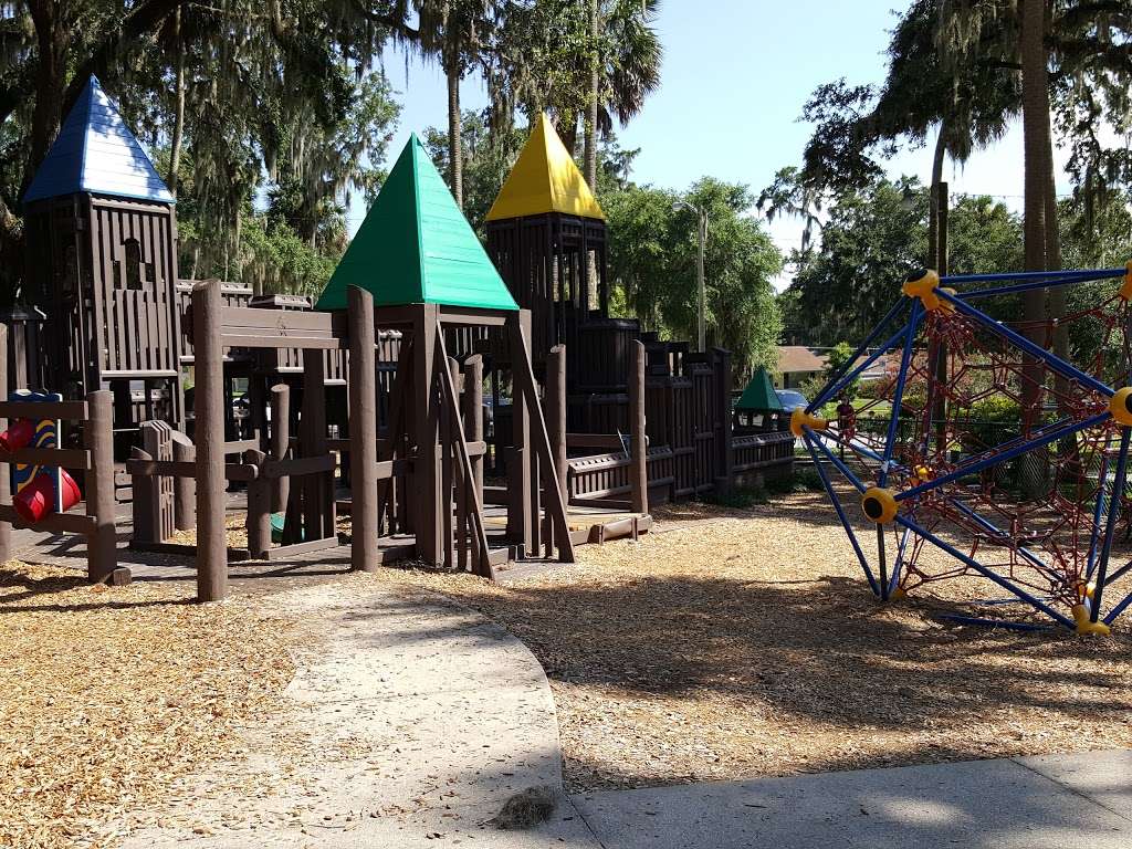 Gilbert Park | 310 S Tremain St, Mt Dora, FL 32757, USA | Phone: (352) 735-7183