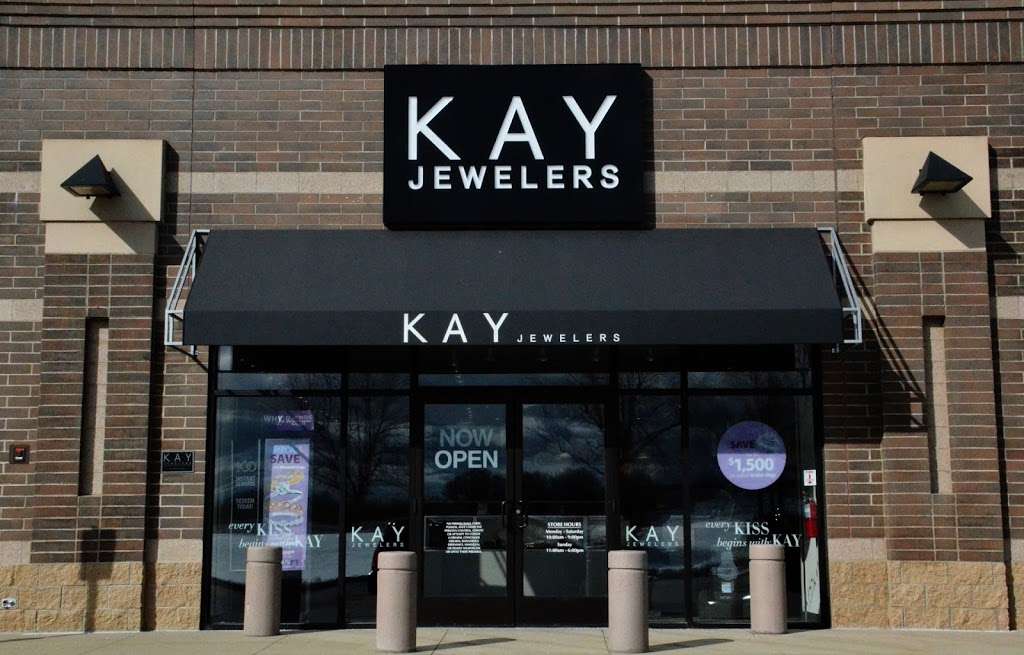 Kay Jewelers | 1823 E Geneva St Ste. K, Delavan, WI 53115, USA | Phone: (262) 728-4453