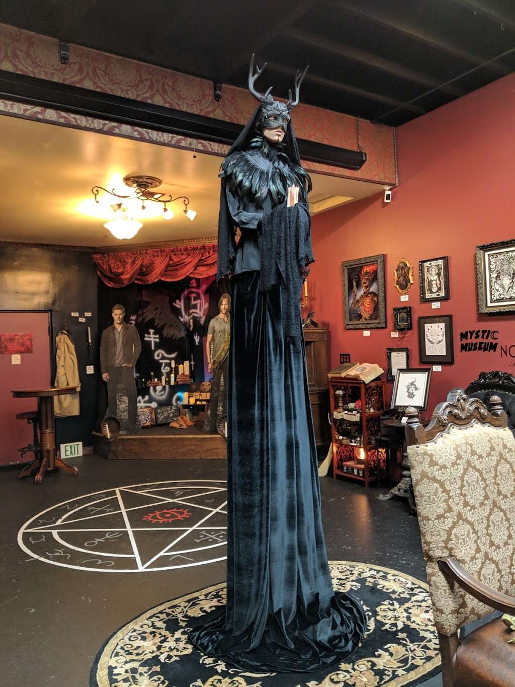 Bearded Ladys Mystic Museum | 3204 W Magnolia Blvd, Burbank, CA 91505, USA | Phone: (818) 433-7530