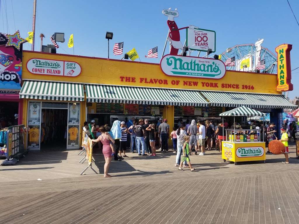 Nathans Famous | 1205 Riegelmann Boardwalk, Brooklyn, NY 11224 | Phone: (718) 975-1905