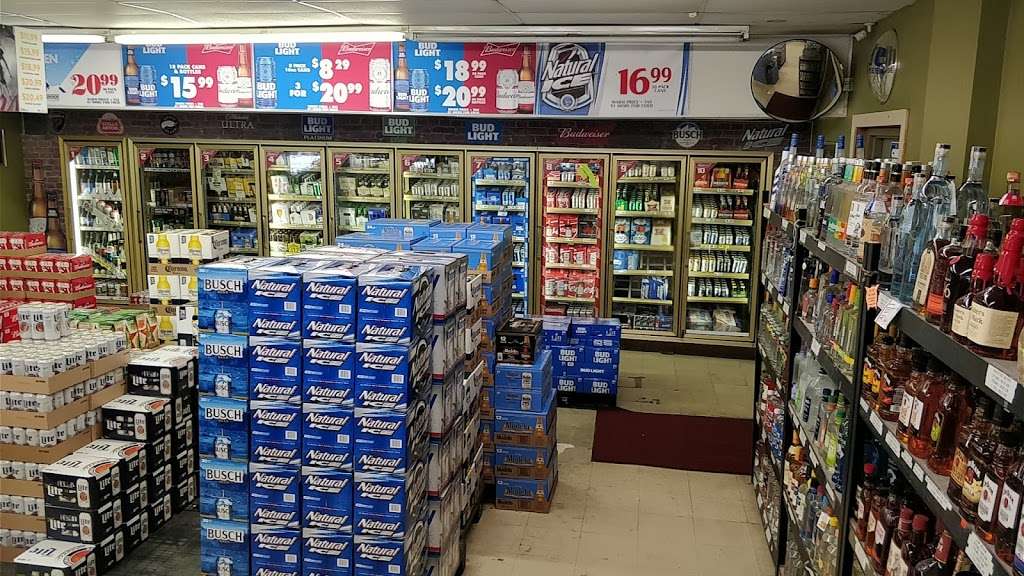 Liquor Barn | 6002 Southeastern Ave, Indianapolis, IN 46203, USA | Phone: (317) 356-9070