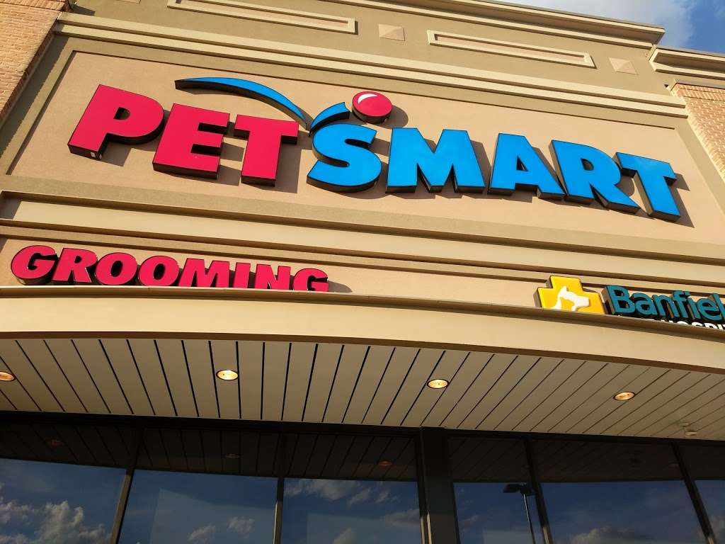 PetSmart | 2450 Osprey Way S, Frederick, MD 21701 | Phone: (240) 397-7349