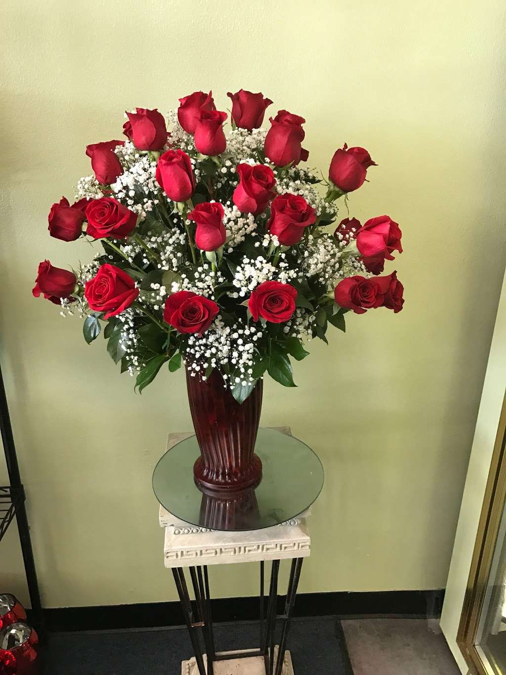 Willowbrook Florist | 9705 Mills Rd, Houston, TX 77070, USA | Phone: (832) 604-6386