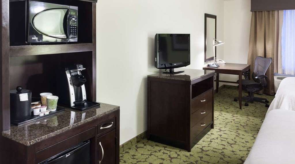 Hilton Garden Inn Denver/Highlands Ranch | 1050 Plaza Dr, Highlands Ranch, CO 80126, USA | Phone: (303) 683-4100