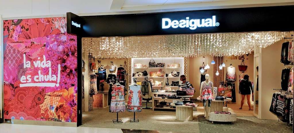 Desigual | 8183 Airport Blvd, Houston, TX 77061, USA | Phone: (713) 641-7741