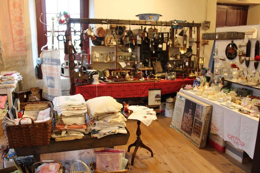 The Shoppes at White Horse Mill | 107 Cambridge Rd, Gap, PA 17527, USA | Phone: (717) 929-0385