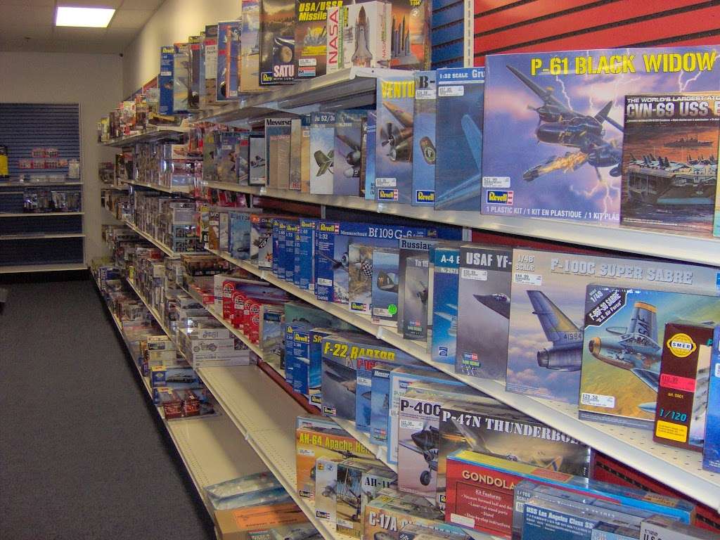 HobbyTown Londonderry | 4 Orchard View Dr, Londonderry, NH 03053, USA | Phone: (603) 432-4881