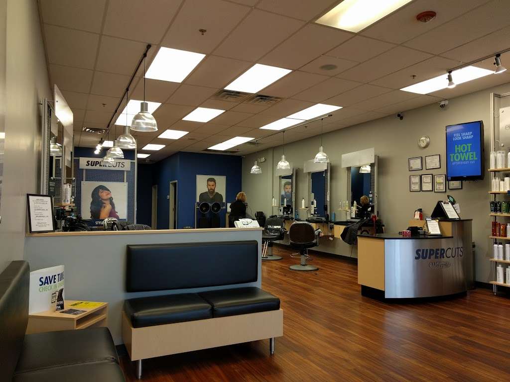 Supercuts of Hoffman Estates, Schaumburg and Streamwood | 1171 Barrington Rd, Hoffman Estates, IL 60169, USA | Phone: (224) 520-8587