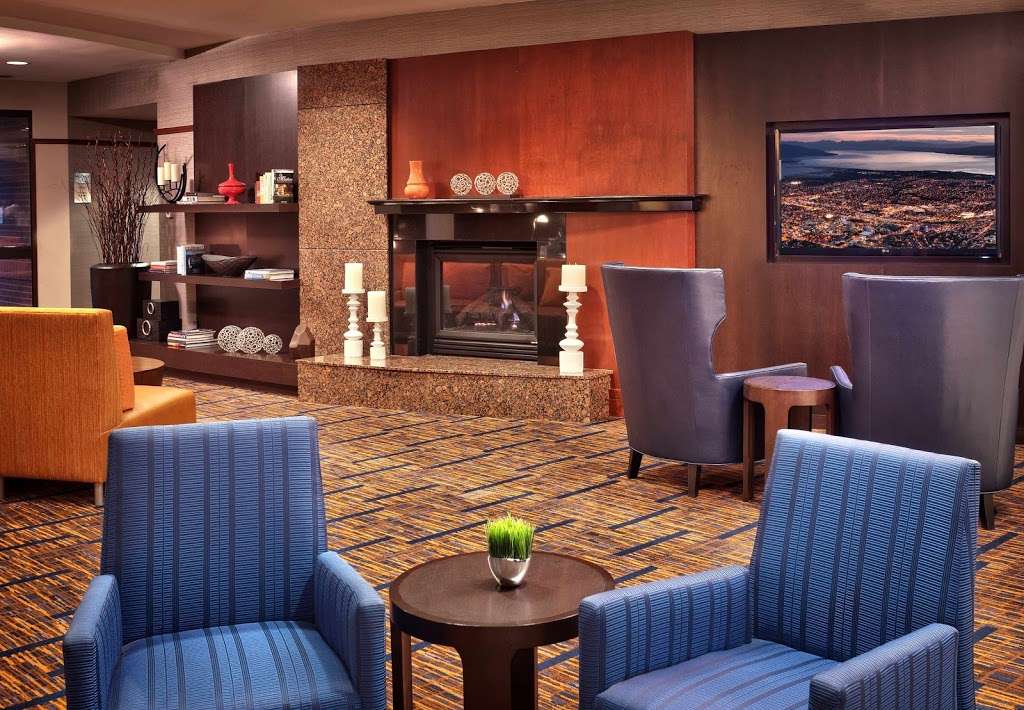 Courtyard by Marriott Kansas City Shawnee | 17250 Midland Dr, Shawnee, KS 66217, USA | Phone: (913) 631-8800