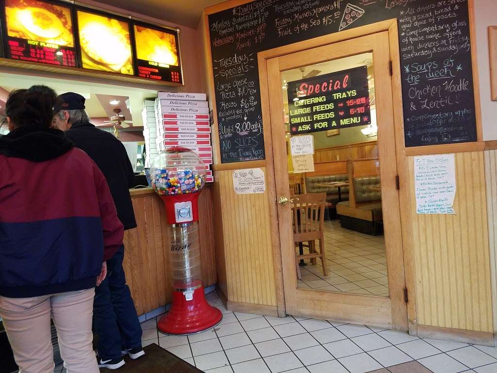 F & J Pizzeria | 7 Goshen Ave, Washingtonville, NY 10992, USA | Phone: (845) 496-6292