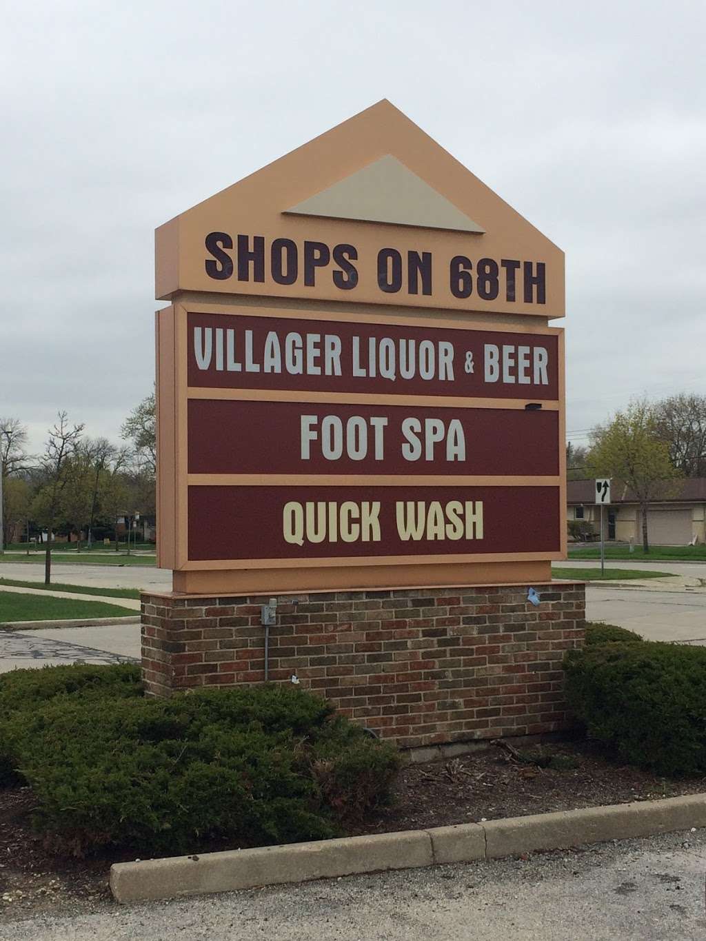 Greenfield Quick Wash Laundromat | 6835 W Layton Ave, Milwaukee, WI 53220 | Phone: (414) 727-9205