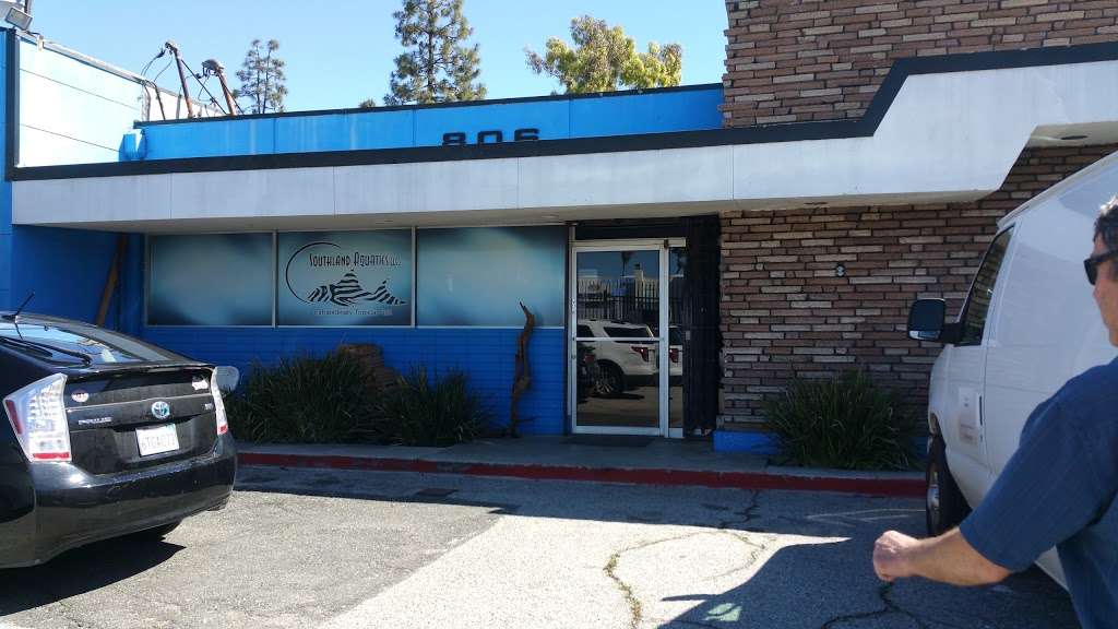 Southland Aquatics | 806 W Hyde Park Blvd, Inglewood, CA 90302, USA | Phone: (310) 419-6558