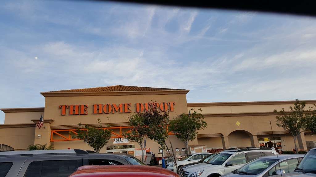 The Home Depot | 725 Plaza Ct, Chula Vista, CA 91910, USA | Phone: (619) 421-6200