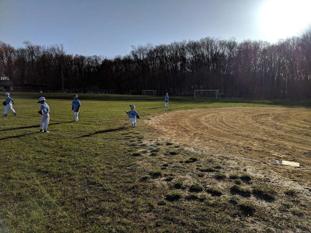 White Meadow Lake Softball Fields | Montauk Ave, Rockaway, NJ 07866, USA