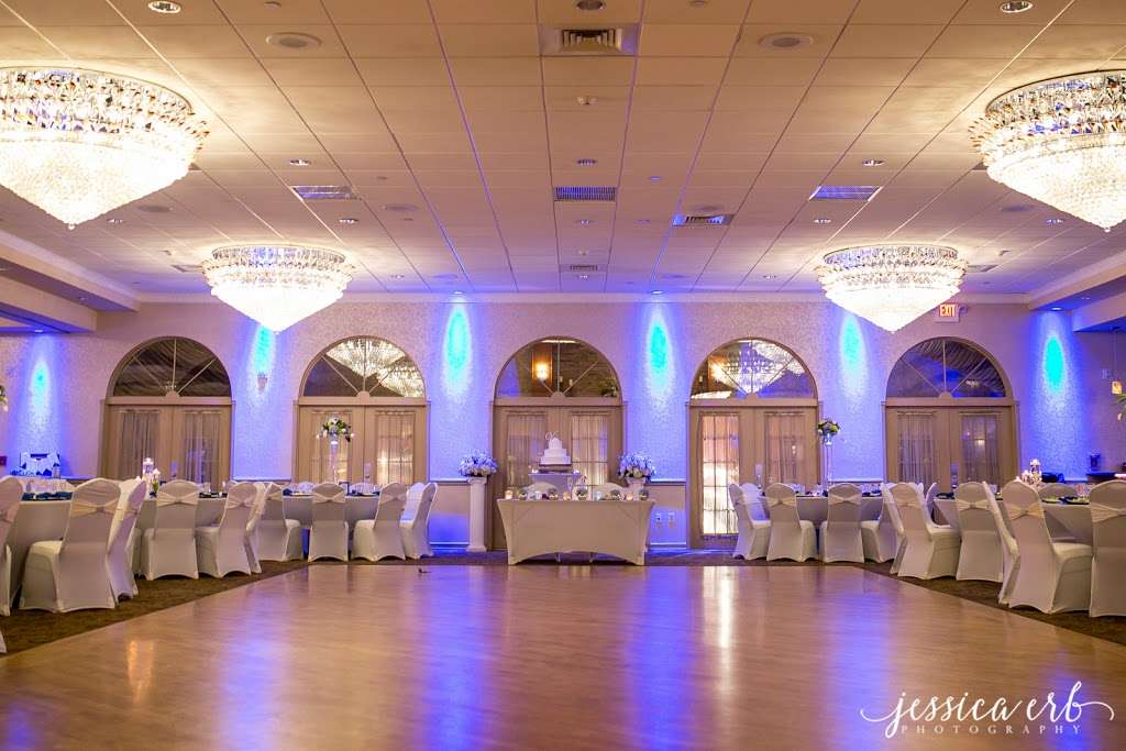 Versailles Ballroom at the Ramada Toms River | 2373 U.S. 9, Toms River, NJ 08755, USA | Phone: (732) 719-1206