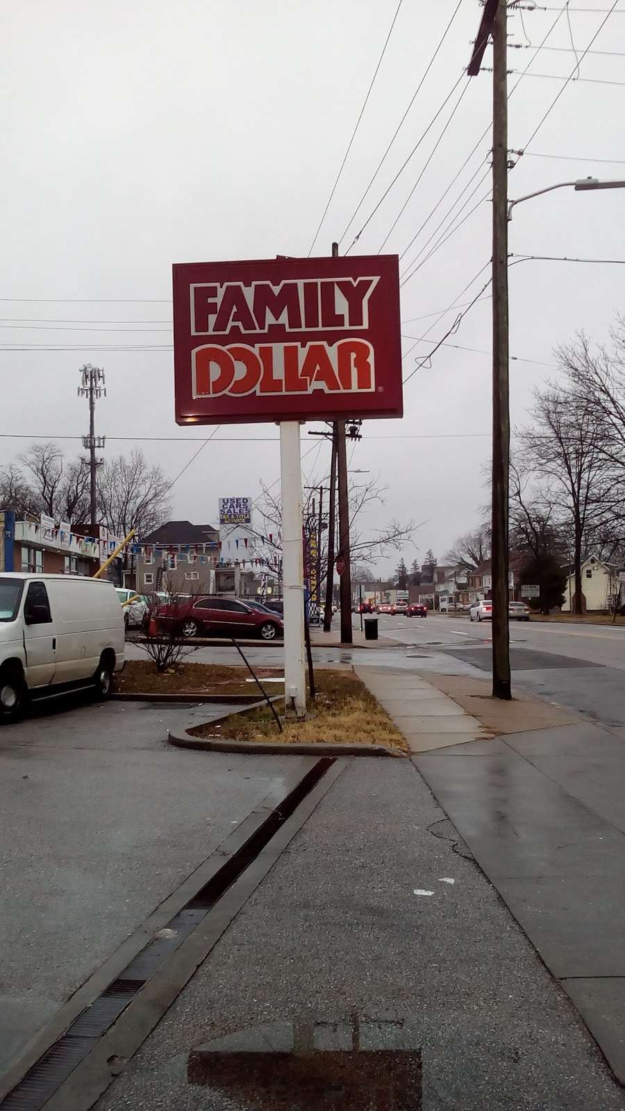 Family Dollar | 5100 Liberty Heights Ave, Baltimore, MD 21207, USA | Phone: (410) 367-3509