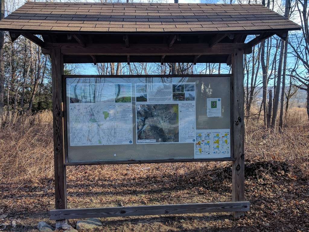 Great Swamp Wildlife Management Area Parking Lot | 190 Cornwall Hill Rd, Patterson, NY 12563, USA | Phone: (845) 256-3000