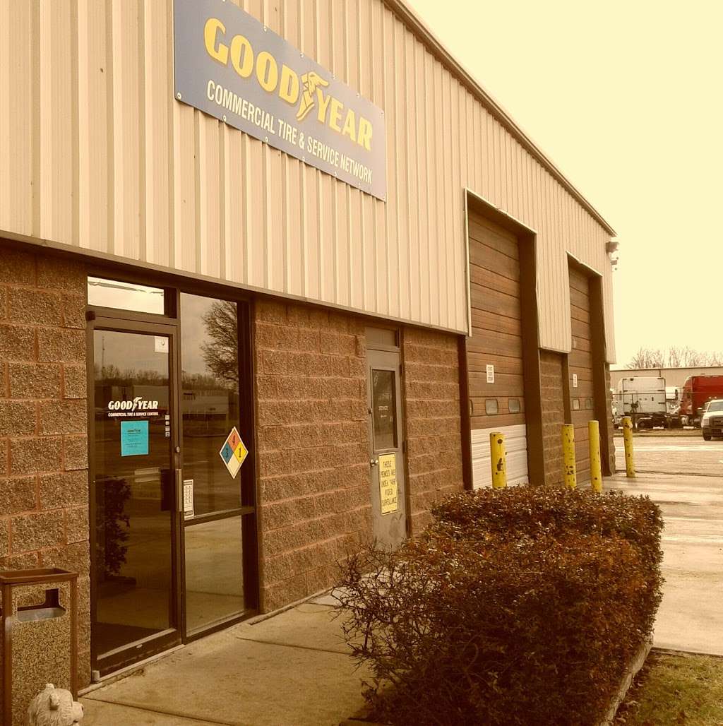 Wingfoot Commercial Tire Systems | 1501 N Corrington Ave, Kansas City, MO 64120, USA | Phone: (816) 483-3070
