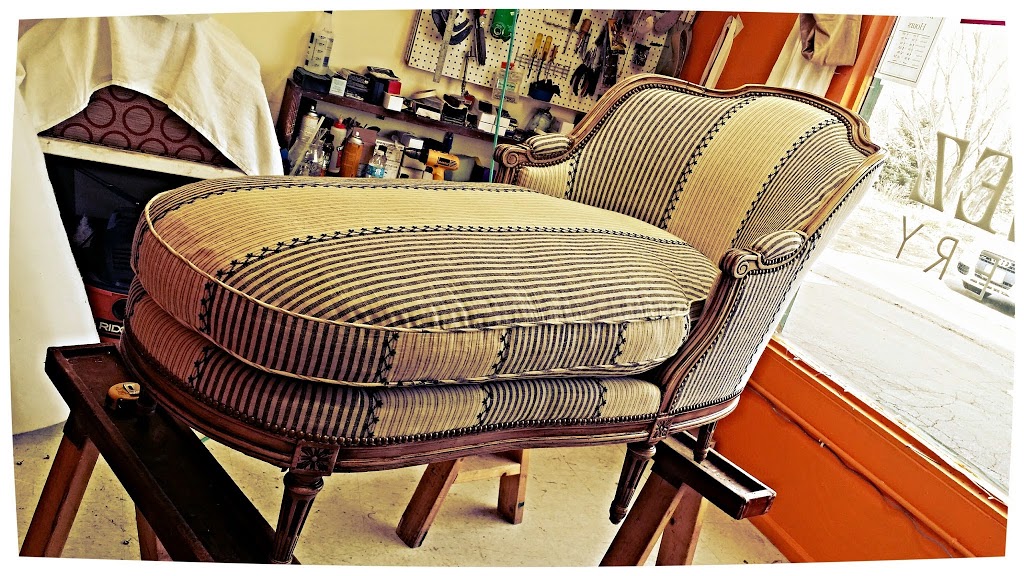 Jrs Upholstery & Furniture Repair (MOBILE) CALL OR TEXT | 2401 Maplewood Cir E, Longmont, CO 80503, USA | Phone: (720) 532-7396