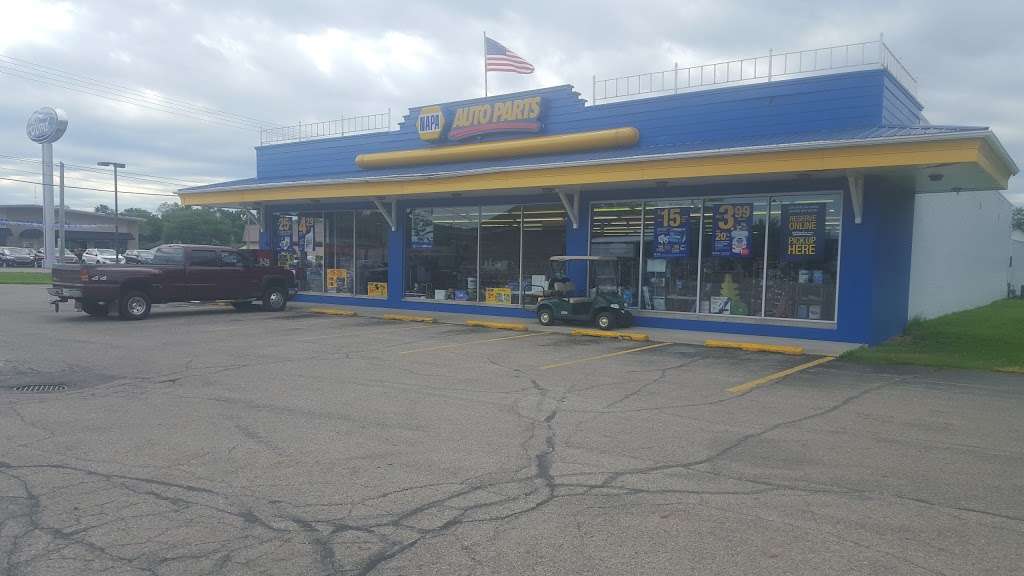 NAPA Auto Parts - Goodman Parts | 800 N Riverside Dr, Winamac, IN 46996, USA | Phone: (574) 946-6095