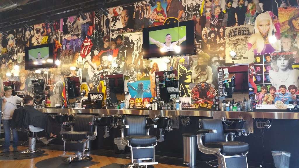 Floyds 99 Barbershop | 14601 N Scottsdale Rd Ste 120, Scottsdale, AZ 85254, USA | Phone: (480) 478-0888