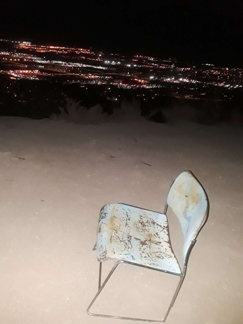 Lonesome Chair | Palmdale, CA 93551, USA