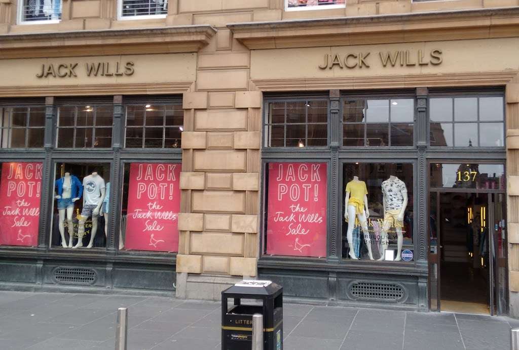 Jack Wills - Gatwick North | Unit NA20S031 Departure Lounge, Gatwick Airport, North Terminal, Airside, Airport Way, Horley, Gatwick RH6 0NP, UK | Phone: 01293 579183