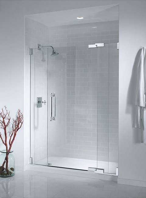 IMAGO Glass Shower Doors Evanston | 1921 Howard St Apt 3A, Evanston, IL 60202 | Phone: (773) 704-7185