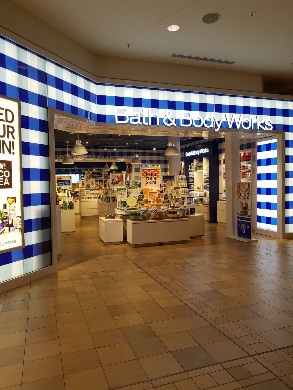 Bath & Body Works | 6801 Northlake Mall Dr, Charlotte, NC 28216, USA | Phone: (704) 596-3330