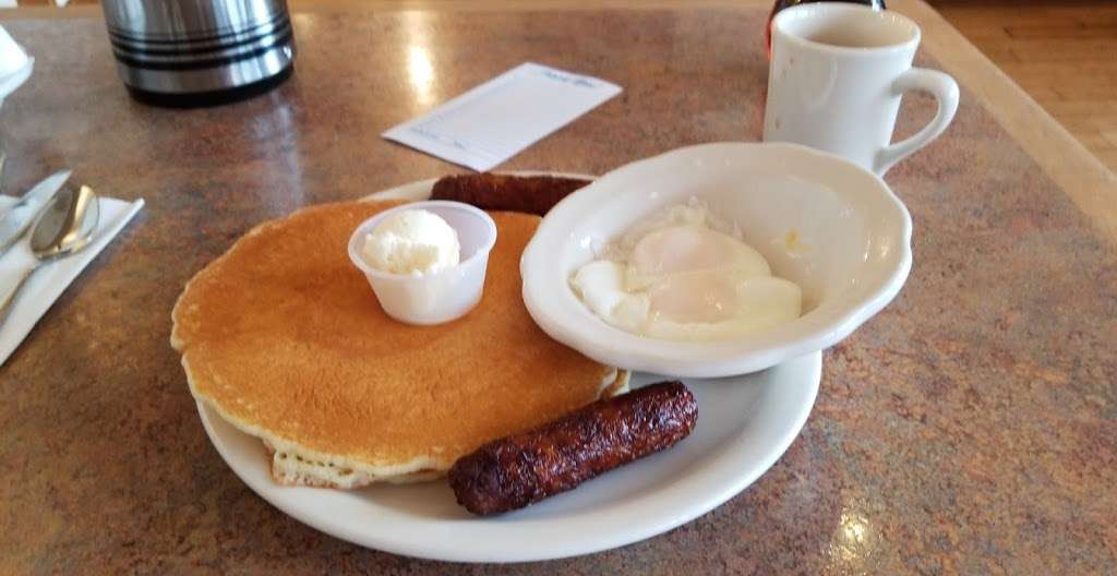 Pancake Cottage | 615 Crescent Ave, Avalon, CA 90704, USA | Phone: (310) 510-0726