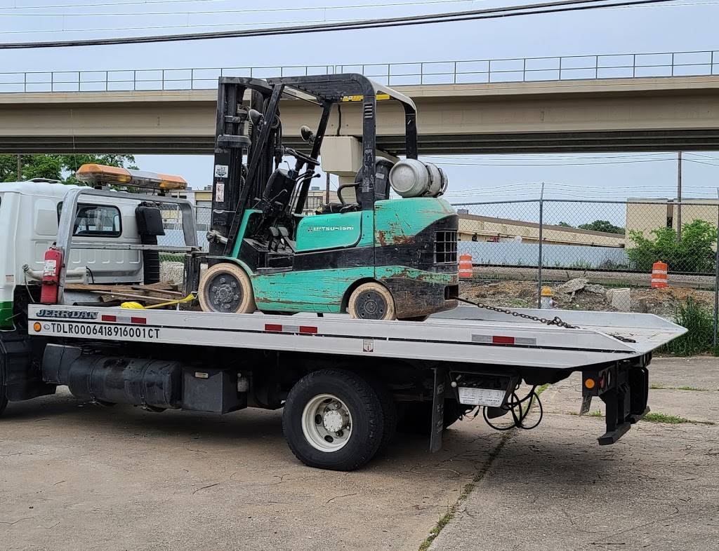 Lucero Dallas Towing Service | 724 Havendon Cir, Dallas, TX 75203, United States | Phone: (214) 935-9924