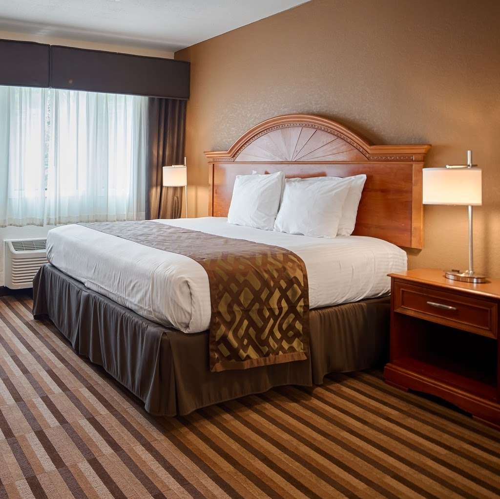 Best Western Rockland | 909 Hingham St, Rockland, MA 02370 | Phone: (781) 871-5660