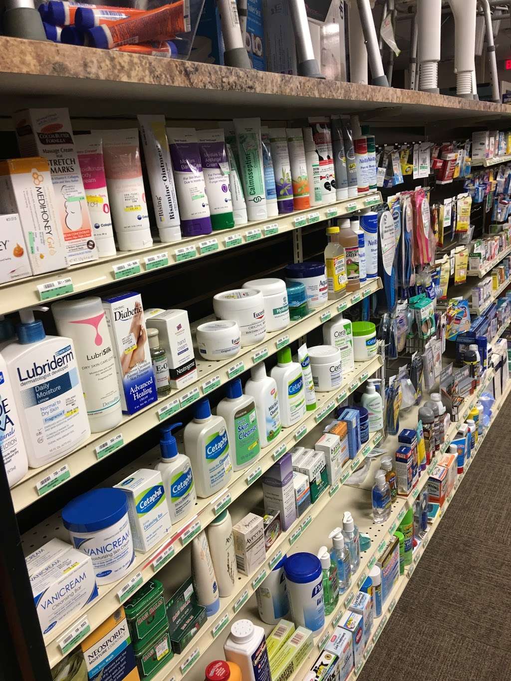 Blue River Pharmacy | 680 E 56th St I, Brownsburg, IN 46112, USA | Phone: (317) 286-3506