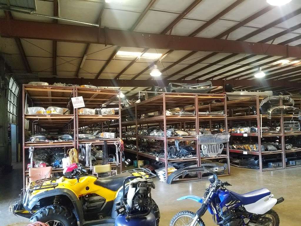 Recycle Auto Body Parts | 3501 E Jefferson St, Grand Prairie, TX 75051, USA | Phone: (972) 642-1233