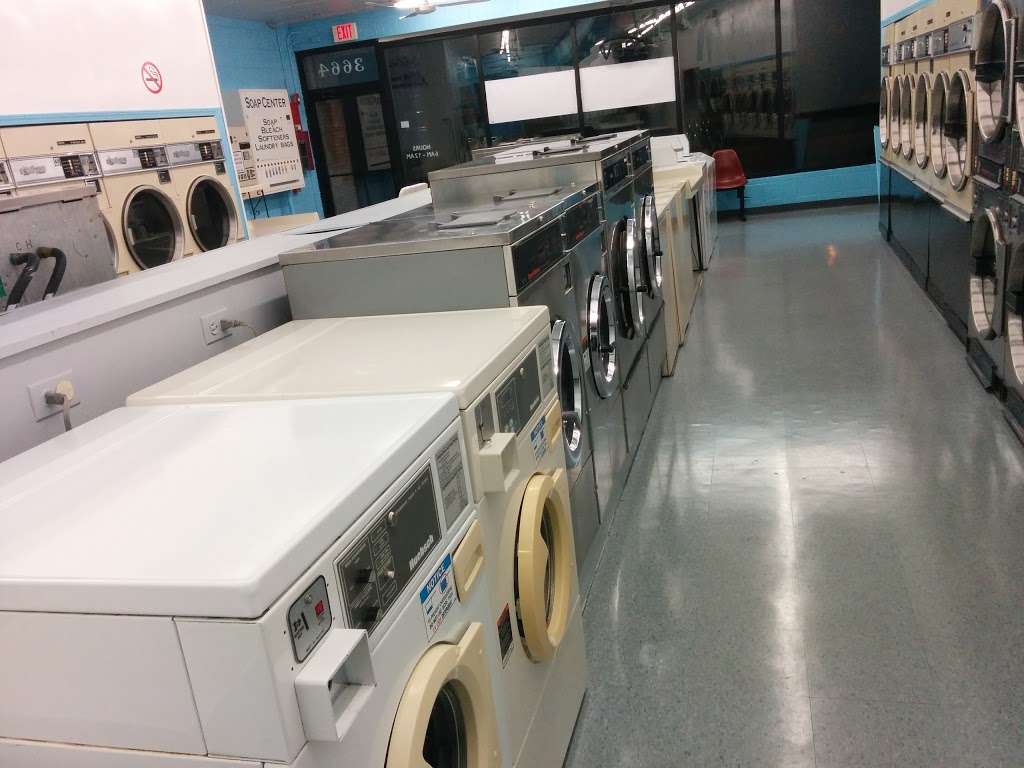 Midlothian Laundromat | 3664 147th St, Midlothian, IL 60445 | Phone: (708) 304-8242